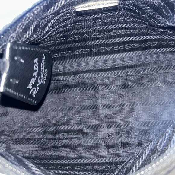 Re-Nylon Prada Re-Edition 2000 mini-bag - Picture 5 of 5
